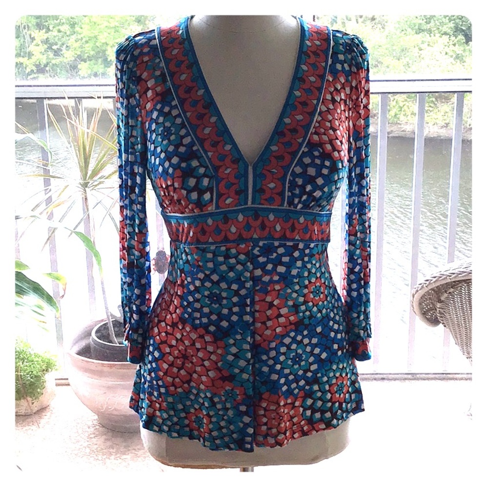 eci tunic top. Multicolor empire long sleeve sz M